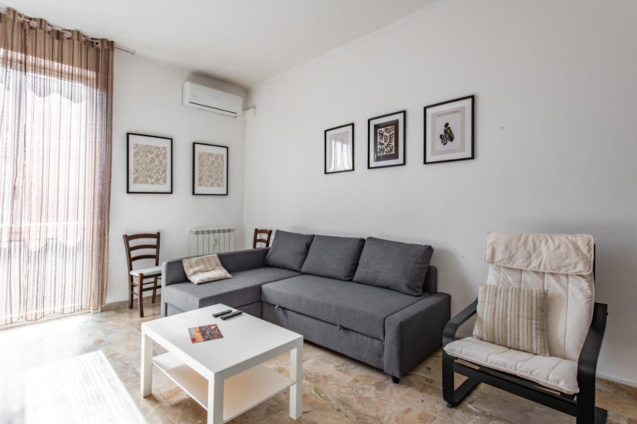 Apartamento Modern & Bright Apartment!